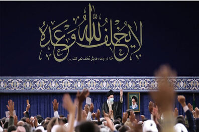 آمریکا گروهی برای بحران‌سازی در کشورها تشکیل داده است/این برنامه آمریکاست و شتر در خواب بیند پنبه دانه‌!