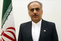 فردوسی سزاوار احترام ابدی است