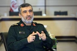 تجهیزات لازم برای ایجاد پل شناور در منطقه سیل زده ماژین امروز وارد شد