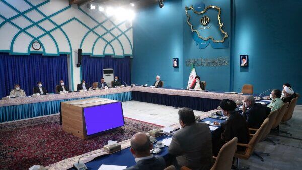 گزارش بانک مرکزی از اجرای موفق سیاست‌های دولت برای مدیریت رشد نقدینگی و پایه پولی کشور