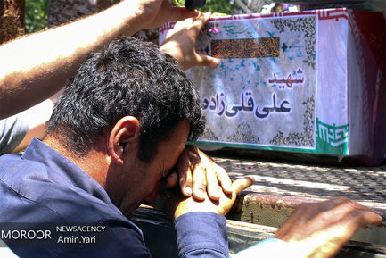 تشییع پیکر شهدای ترور (1)