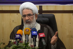 نمی توان با رفتار قهری مساله حجاب را حل کرد