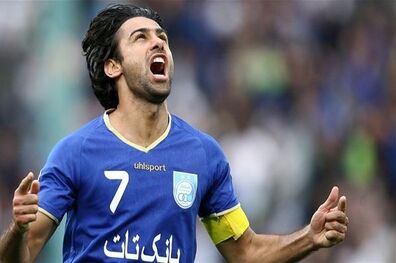 واسطه افتخاری و فرهاد مجیدی کار ساز شد