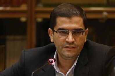 افراد بازنشسته می‌توانند تنها مشاور باشند/حضور بازنشستگان در فدراسیون فوتبال جرم است
