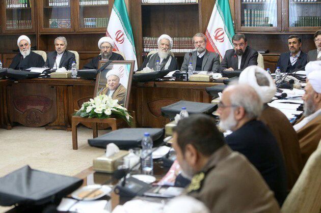 کوهی از غم در نبود آیت الله هاشمی در مجمع تشخیص بر دلم نشسته است