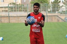 پرونده شکایت از طارمی باز است