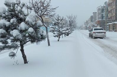  ارتفاع باورنکردنی برف در نمین اردبیل+ تصویر