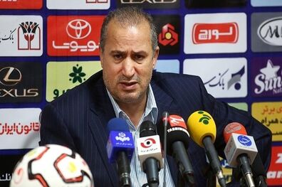 به خاطر اعتراض به مراسم AFC نرفتم نه چیز دیگری