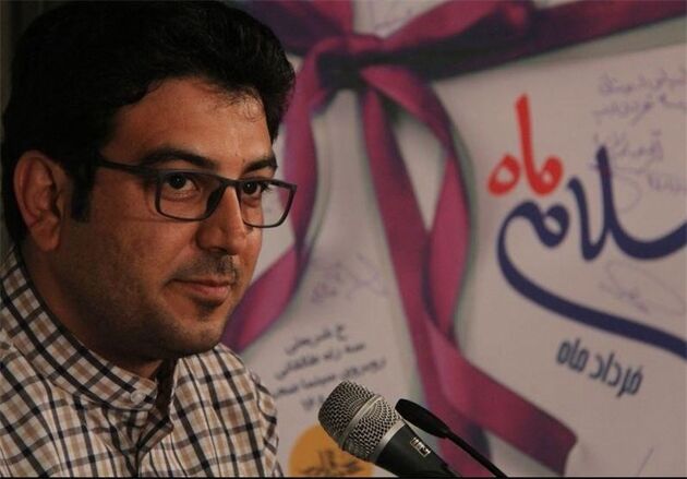 حامد عسکری تندیس جشنواره شعر فجر خود را به حراج گذاشت