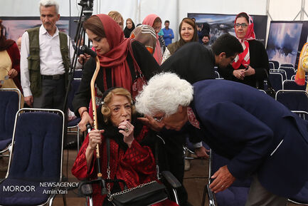 واگذاری سند زمین موزه ایران درودی