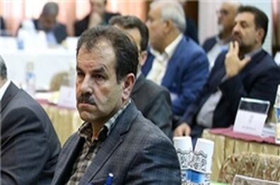 اصفهانیان: رفتار منصوریان در منطقه فنی باید مسئولانه باشد/رابطه کی‌روش و فدراسیون شکرآب نیست