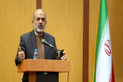 هیچ دانش آموزی پس از مسمومیت فلج نشده است/ کسی را هم دستگیر نکرده ایم