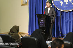 جمهوری اسلامی هرگز ذره ای از حق حاکمیت قطعی خود بر جزایر سه گانه عقب نشینی نمی کند