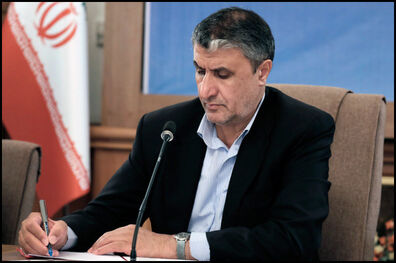 پیام تبریک وزیر راه و شهرسازی به مناسبت روز خبرنگار 