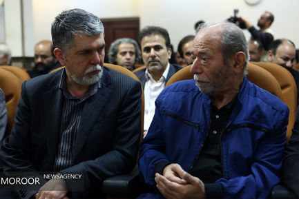 نشست هم‌اندیشی اصحاب فرهنگ و هنر در عرصه دفاع مقدس