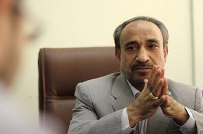 احزاب و سیاسیون شنیدن صدای مخالف را تمرین کنند