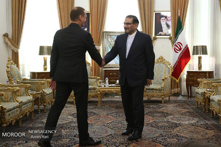 دیدار مشاور رییس جمهوری فرانسه با شمخانی
