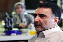 حفظ ائتلاف اصلاح طلبان و دیگر حامیان دولت لازم است و نباید به سمت عبور از روحانی حرکت کرد