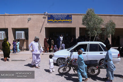 کاروان سلامت هلال احمر در مناطق محروم سیستان و بلوچستان