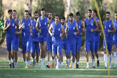 ورزشگاه آرارات محل جدید تمرینات استقلال