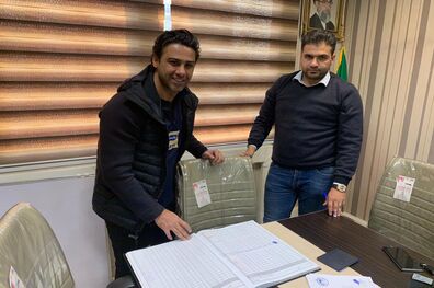 ثبت قرارداد فرهاد مجیدی در هیات فوتبال تهران