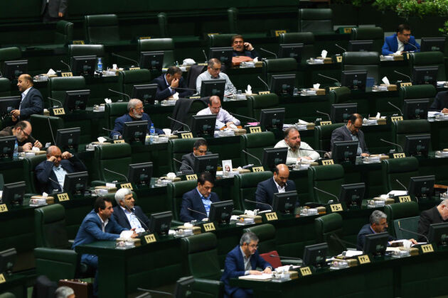 قرائت قوانینی که در صورت نهایی شدن مصوبات لایحه احکام دائمی برنامه‌های توسعه تنقیح می‌شوند