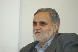 توانایی شهردار تهران باید در حد یک وزیر باشد/لزوم حفظ مدیران باتجربه بدنه شهرداری
