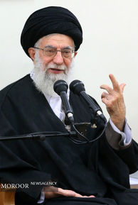 دیدار نخبگان و دانشجویان بسیجی مدال‌آور دانشگاه صنعتی شریف با مقام معظم رهبری