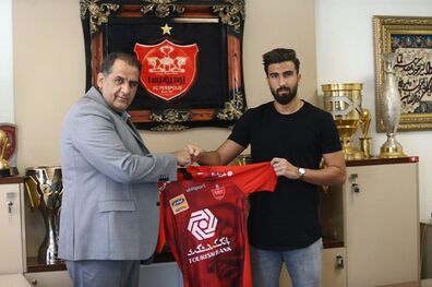 علی شجاعی با عقد قراردادی ۲ ساله به پرسپولیس پیوست