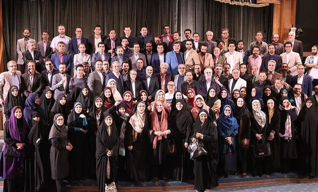 مجری، خود یک رسانه است و قدرت تاثیر گذاری بالایی دارد
