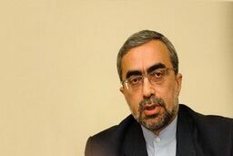 آهنی: لابی‌ها و گروه‌های فشار مخالف بهبود روابط فرانسه و ایران هستند