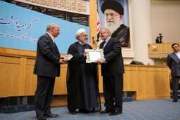 ایمیدرو، دستگاه برتر در بخش برگزیدگان دستگاه های وابسته به وزارتخانه ها