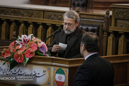 نشست خبری رییس مجلس شورای اسلامی