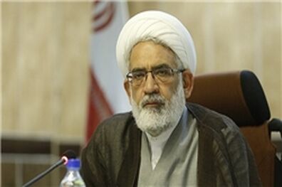 علنی بودن دادگاه فریدون به نظر قاضی بستگی دارد