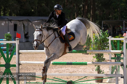 مسابقات پرش با اسب جام زنده یاد سرهنگ نشاطی