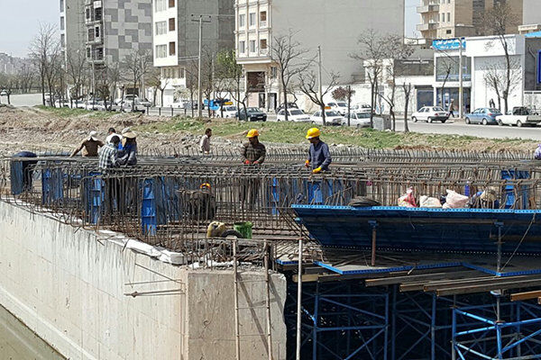 فاز اول پل «قدس» اردبیل تیرماه امسال به بهره‌برداری می‌رسد
