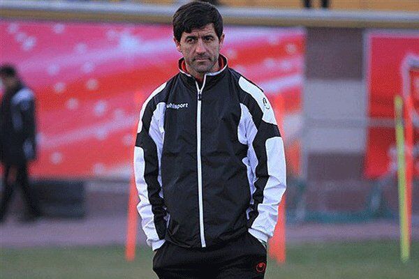 مربی پرسپولیس در تمرین امروز سرخ پوشان حاضر شد
