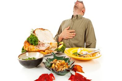 بولیمیا چه فرقی با پرخوری عصبی دارد؟