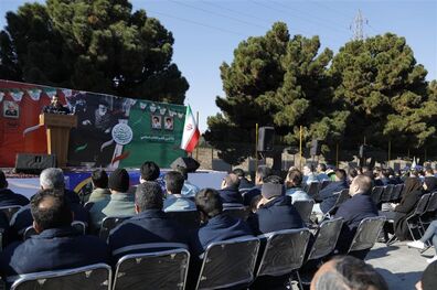 
فولاد مبارکه مولود انقلاب و مایه عزت و اقتدار ایران اسلامی است
