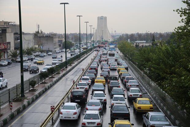 کیفیت هوای تهران 26 دی ۱۴۰۱/ شاخص کیفیت هوای تهران 142است