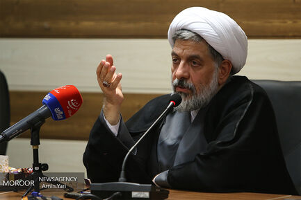 تحلیف و ادای سوگند کارآموزان قضایی