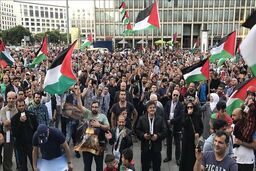  اعتراضات مردمی ضد دولت آمریکا برای مقابله جامعه جهانی با سیاست‌های کاخ سفید