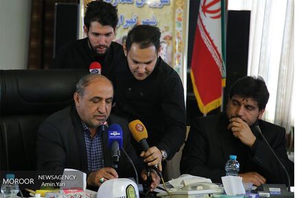 آیین رونمایی از برچسب سرویس مدرسه سال تحصیلی 98-97
