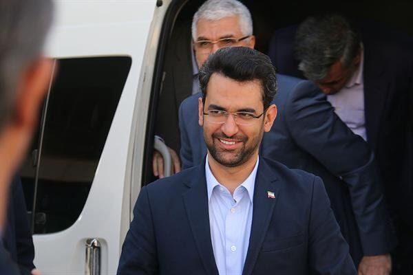 آذری جهرمی وارد لرستان شد