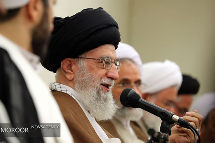 دیدار دست‌اندرکاران کنگره قرآن و علوم انسانی با مقام معظم رهبری