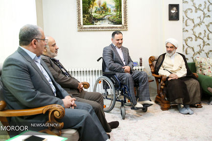 اعزام نمایندگان مقام معظم رهبری برای تجلیل از جانبازان