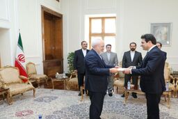 سفیر جدید لبنان در ایران استوارنامه خود را به ظریف تقدیم کرد