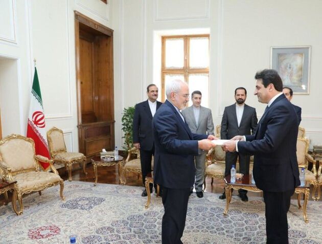 سفیر جدید لبنان در ایران استوارنامه خود را به ظریف تقدیم کرد