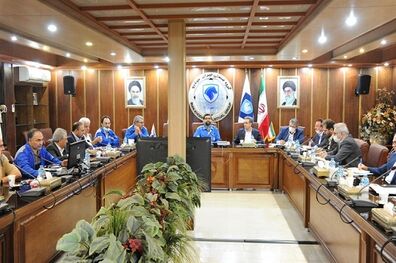 آمادگی بانک ملت برای تامین مالی طرح های اولویت دار ایران خودرو
