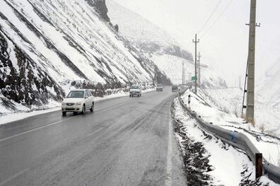 جاده چالوس به دلیل ریزش بهمن مسدود شد